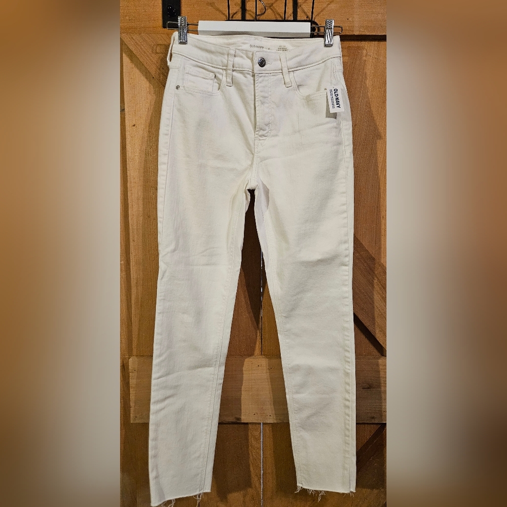 Old Navy White Skinny Jeans